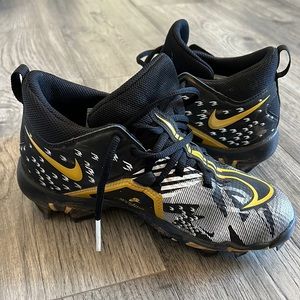 Nike boys youth cleat